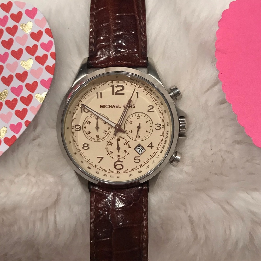 Sexy 💋 Michael Kors Leather Watch